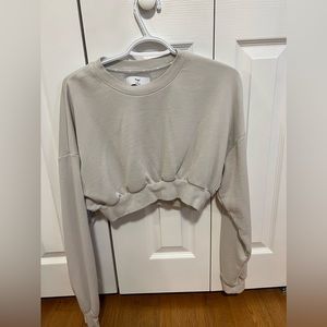 Cropped hoodie from aritzia!